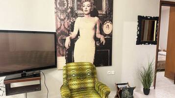 Smart TV, books, computer monitors