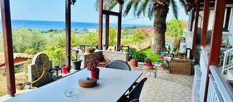 Blue Panorama Emerald