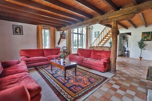 Living area - Private estate with swimming pool, garden & open spaces - Up to 12 guests (Bréville)