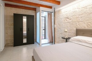 2 bedrooms, iron/ironing board, free WiFi, bed sheets - [La Portulaca] Gelso Room – Central (Molfetta)