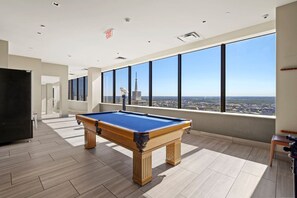 Spielezimmer