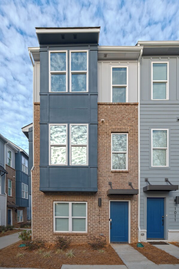 Townhome | Exterior
