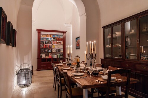 Chambre « Nardo House : Suite Margherito » avec terrasse partagée, Wi-Fi et climatisation