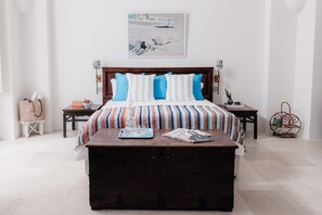 3 bedrooms, iron/ironing board, WiFi, bed sheets - Holiday Home 'Nardo - Piano Terra' with Shared Terrace, Wi-Fi and Air Conditioning (Nardò)