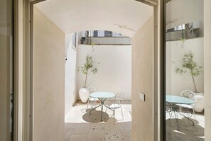 Dining - Apartment 'Nardo House: Simone' with Private & Shared Terrace, Wi-Fi and Air Conditioning (Nardò)