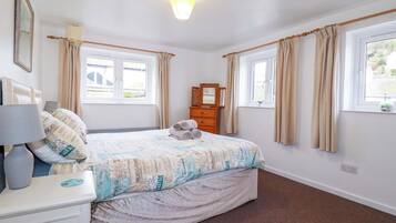 1 bedroom, individually decorated, individually furnished, free WiFi