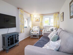 Living area - The Penthouse (Looe)