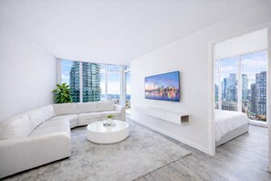 Luxury Suite, 1 Queen Bed, Balcony, City View | Living area - The York Collective (Toronto)