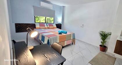 Evolution Home / Double Room 4 minutes from Inter Airport. El Salvador