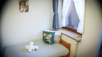 BĂŒgeleisen/BĂŒgelbrett, WLAN, BettwĂ€sche