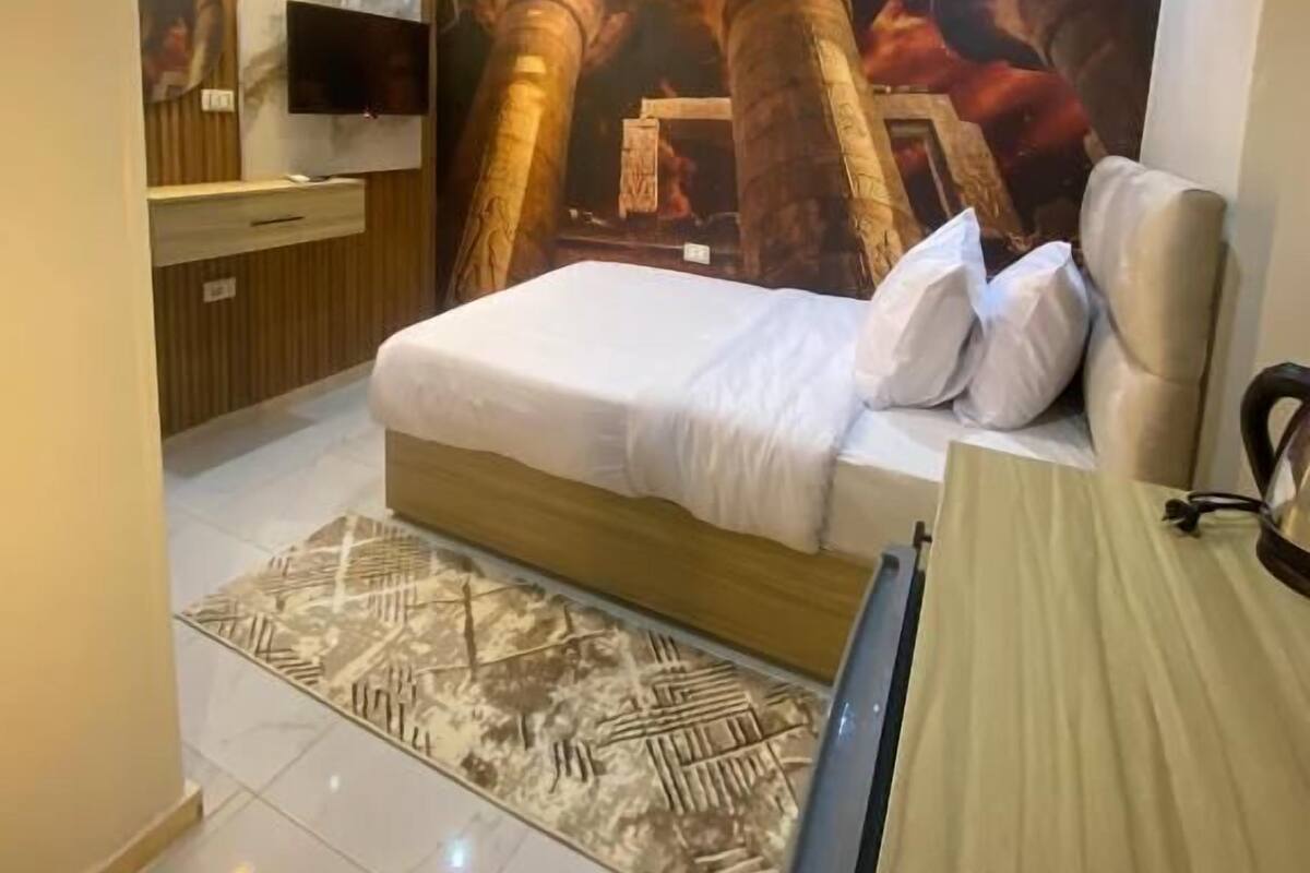 Deluxe Single Room | In-room safe, free WiFi