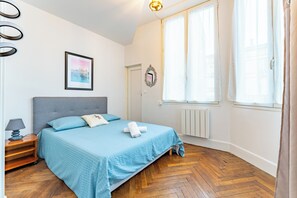 Bügeleisen/Bügelbrett, WLAN, Bettwäsche