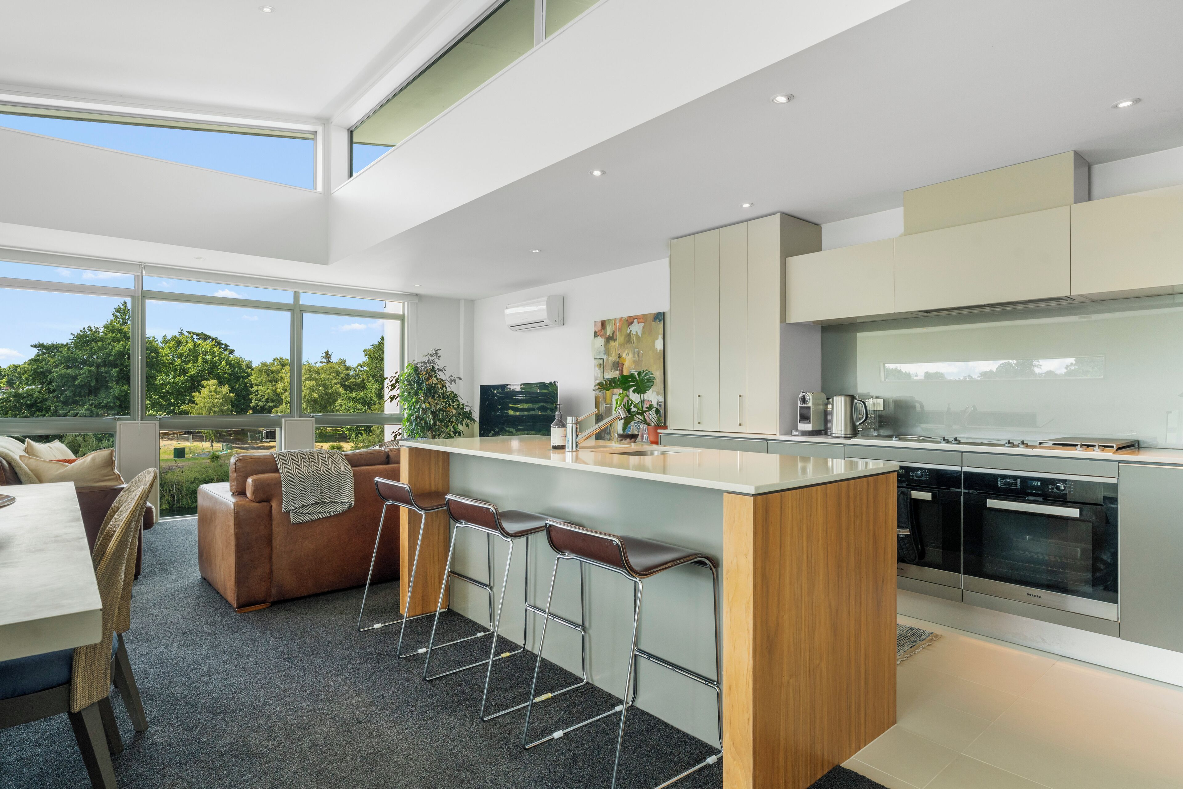 Fridge, microwave, dishwasher, toaster