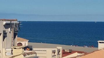 Vue depuis lâhĂ©bergement