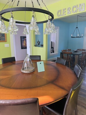 Dining - Large 5BR Home Near Lake & Ski Resorts & On Snowmobile Trail - Sleeps a Crowd (Bemus Point)