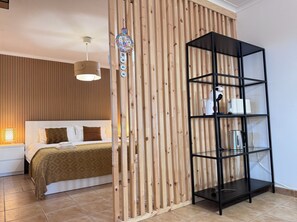 2 Schlafzimmer, Schreibtisch, Bügeleisen/Bügelbrett, kostenloses WLAN