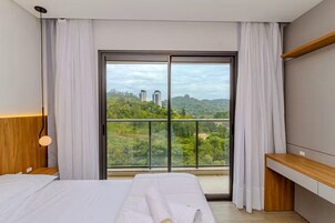 Apartamento conforto, vista para a cidade | Wi-Fi de cortesia