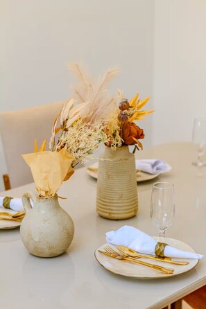 Dining - Vista Panorâmica- 2 Suítes- Praia Brava (Itajaí)