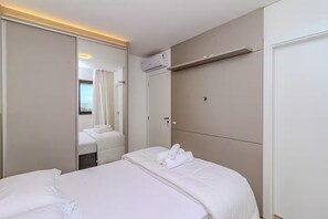 Comfort Apartment, City View | Free WiFi - Vista Panorâmica- 2 Suítes- Praia Brava (Itajaí)