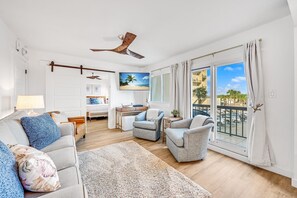 Smart TV - Emerald Inlet at Pinnacle Port (Panama City Beach)