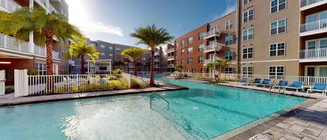 Outdoor pool, pool loungers