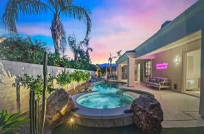 Outdoor pool, a heated pool - Beautifully remodeled - 2 Month Rental only.  4 bd, 3.5 bath.  Pool and hot tub. (Rancho Mirage)