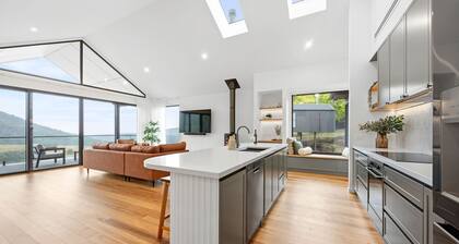 The Pinnacle - Sleeps 10 - Merrijig