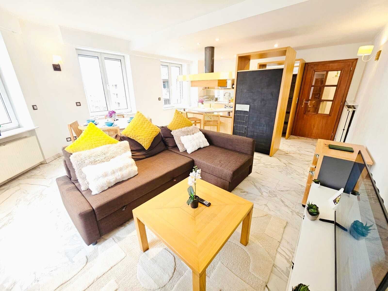 Apartment | Living area