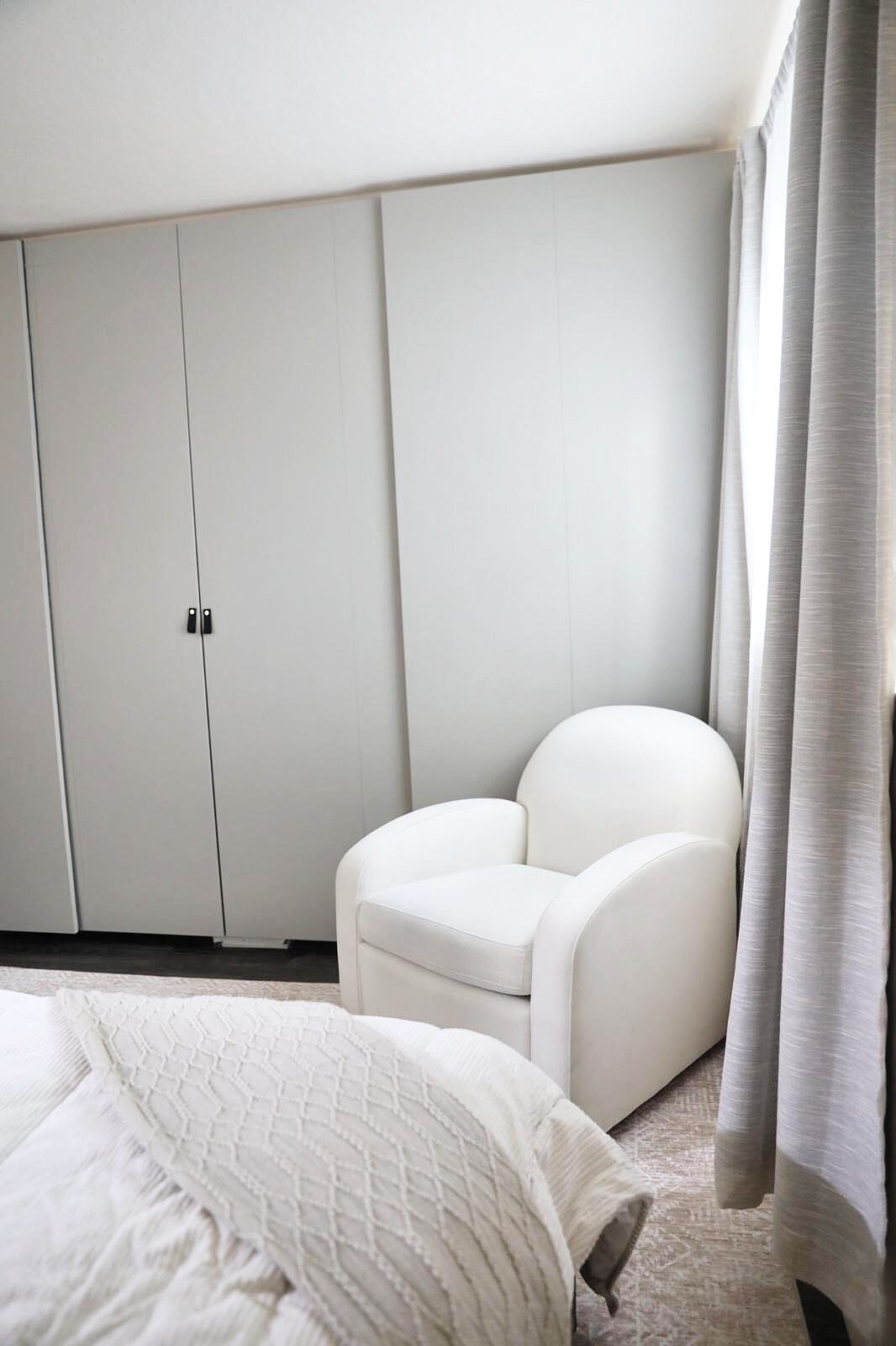 3 chambres, fer et planche à repasser, accès au Wi-Fi (inclus)