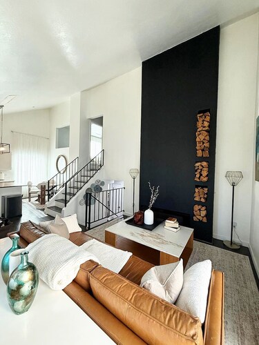 3 Bedroom Home in West Valley Ut-Modern Luxury Retreat | 12 Min to Downtown SLC