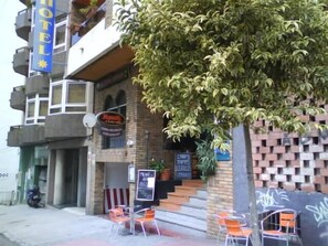 Exterior detail - Hotel Estacion Vigo Solpor (Vigo)