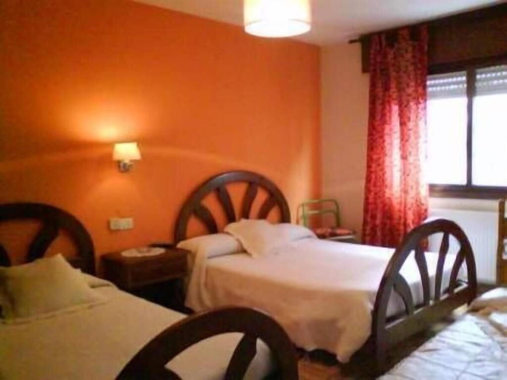 Family Room, City View | Free WiFi