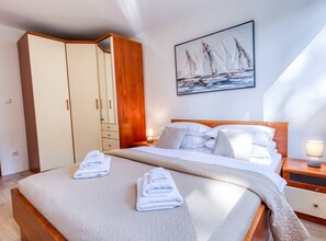 Internet, bed sheets - Apartment Promenada - OneBedroom Apartment with parking (Dubrovnik)