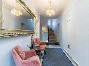 Interior - One Bedroom Apartment with Sea View (Pula)