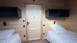 4 camere, ferro/asse da stiro, lenzuola