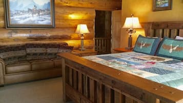 Deluxe Cabin, Lake View | Iron/ironing board, free WiFi