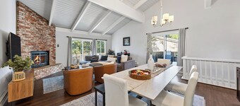 Pinecone Peak by Avantstay Incline Village Condo + Fireplace + Balconies + Pool Access