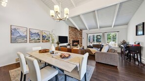 Apartemen (3 Bedrooms) | Interior