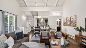 Apartment (3 Bedrooms) | Interior - Pinecone Peak by Avantstay Incline Village Condo + Fireplace + Balconies + Pool Access (Incline Village)