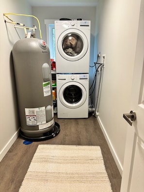 Interior - Spacious Lakefront Cabin in Private Gated Community (Manigotagan)