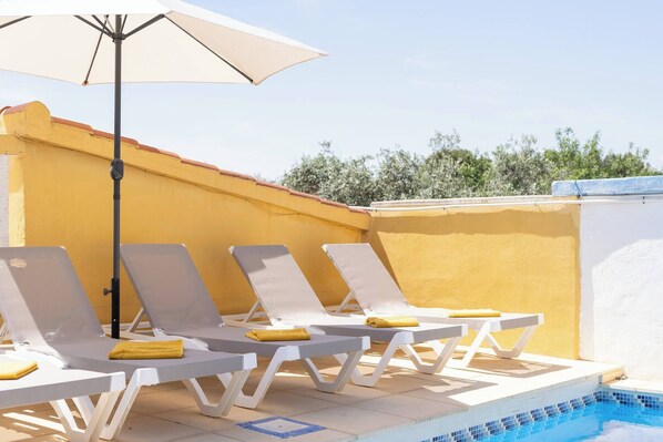 Apartment, 1 Bedroom, Smoking | Pool