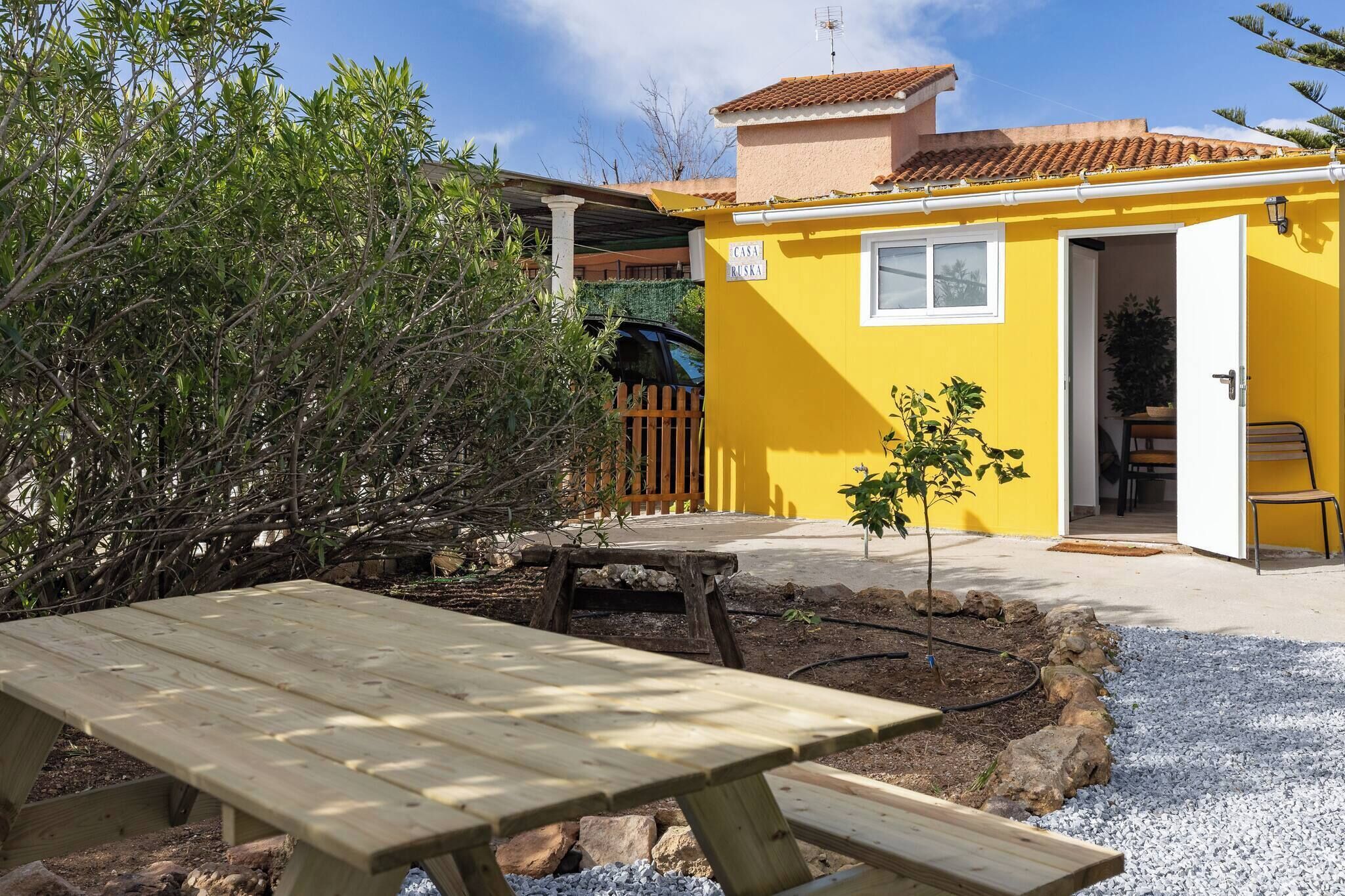 Apartment, 1 Bedroom, Smoking | Outdoor dining