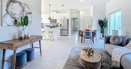 4-bedroom Brand New Property in North Port - 10 mins from Warm Mineral Springs