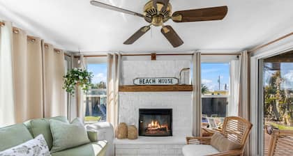 Walk to Beach | Pet Friendly, Plunge Pool, Sleeps9