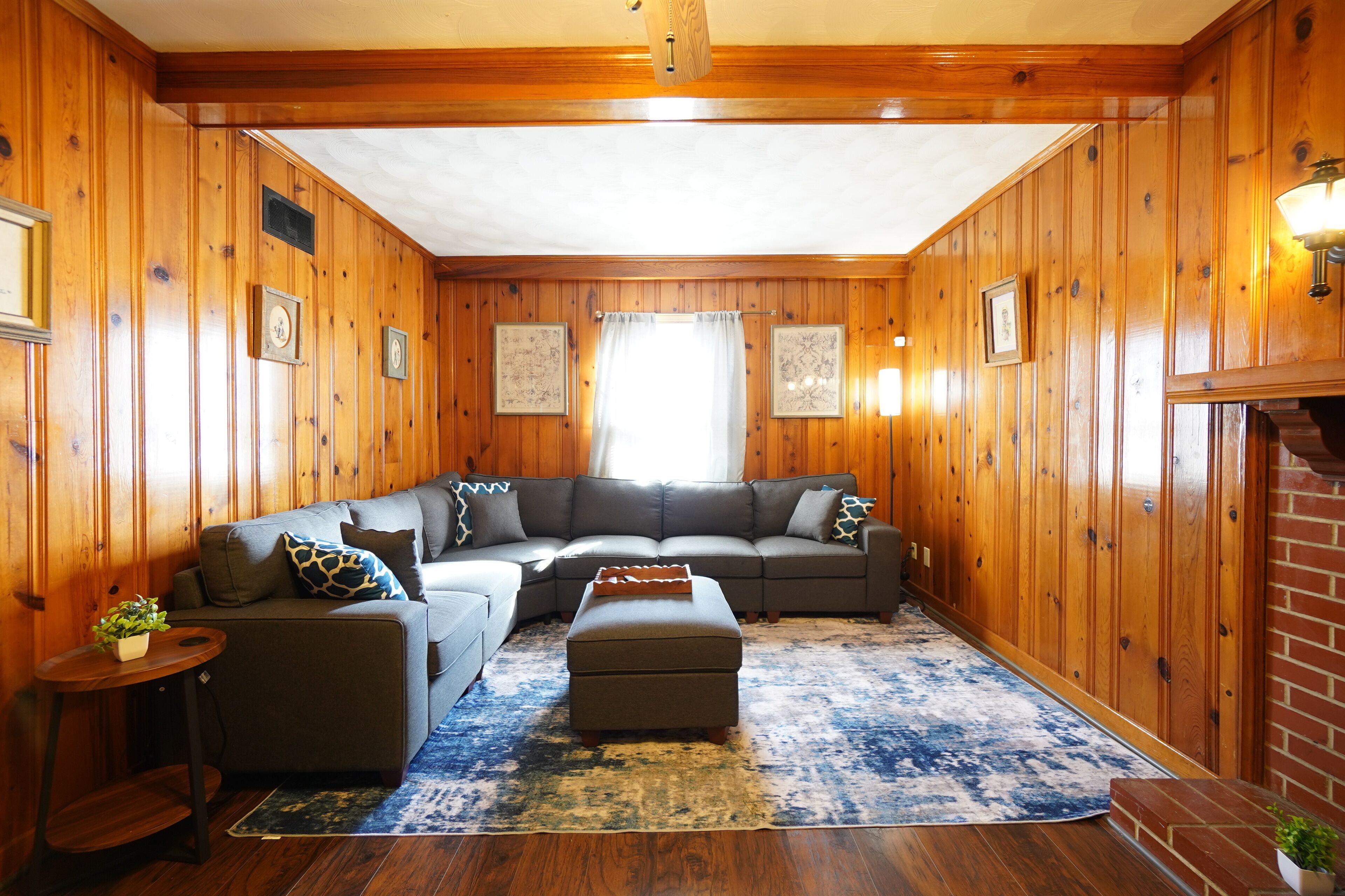 Smart TV, table football