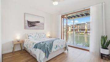 3 間睡房、熨斗/熨衫板、床單