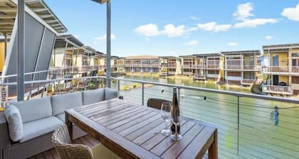 Room for Everyone | Lagoon-Front, Pools & Beach Access