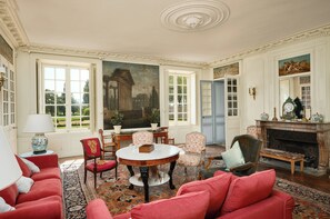 Interior - Between Angers, Le Mans and Saumur, a gîte in a château near the Loire. (Jarzé Villages)