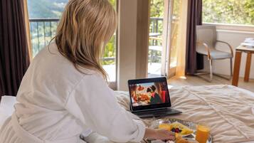 15 chambres, bureau, fer et planche Ă repasser, Wi-Fi