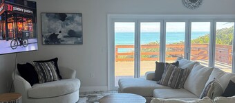 Private Beach & Ocean Views! Modern 2 bedroom house in Melbourne Beach, FL
